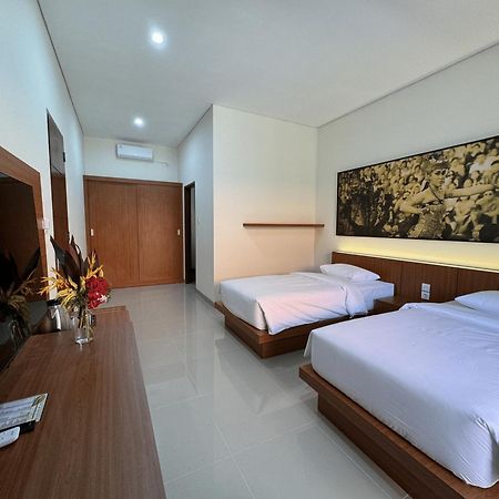 New Garden View Resort Legian Exteriör bild